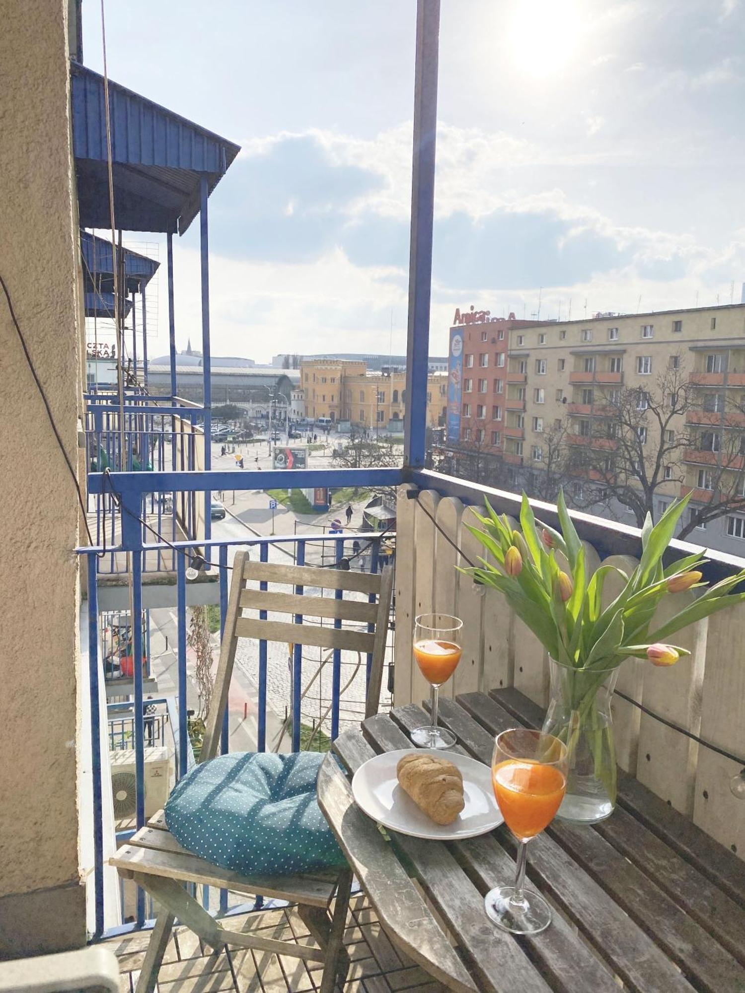 3Rooms-Balcony-Pkp - Deerrest Apart Wroclaw Dış mekan fotoğraf